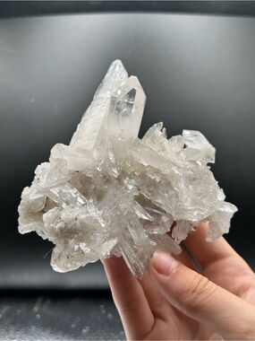 Arkansas Clear Quartz Cluster 🫧🤍🫧 ACQ35
